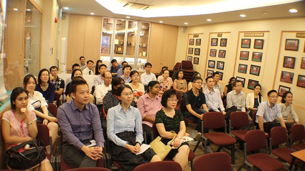resizedimage600337-CFPS-lect-room-3